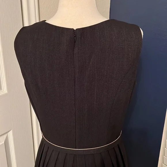 Ellen Tracy Black Sleeveless Dress - Picture 5 of 8